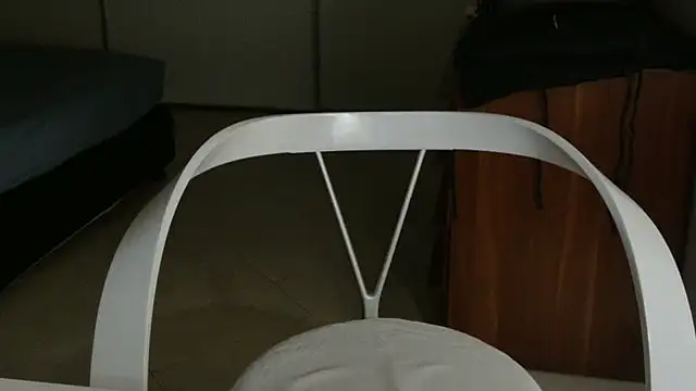 Snapshot of amara_2022 chatting on 11.05.25 amara 2022 online show from 11.05.25