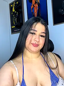shaziaali  online show from 10.22.25