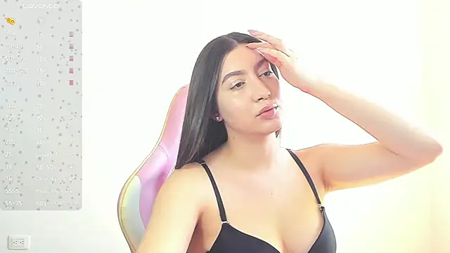 Snapshot of alice-love1 chatting on 01.18.25 alice-love1 online show from 01.18.25