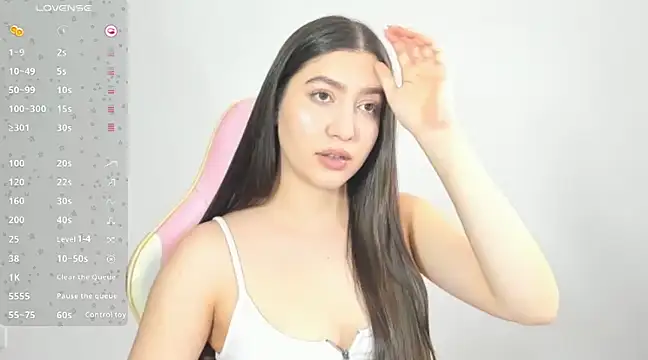 Snapshot of alice-love1 chatting on 02.12.25 alice-love1 online show from 02.12.25