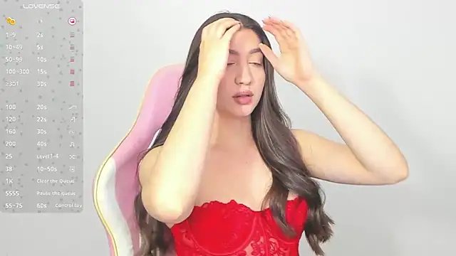 Snapshot of alice-love1 chatting on 02.14.25 alice-love1 online show from 02.14.25