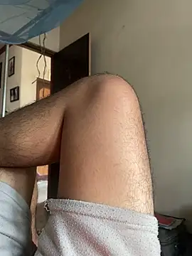 Snapshot of DreamerAsianGuy chatting on 02.27.25 DreamerAsianGuy online show from 02.27.25