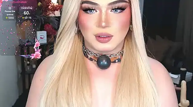 Snapshot of Bitch_Fowler69 chatting on 03.21.25 Bitch Fowler69 online show from 03.21.25