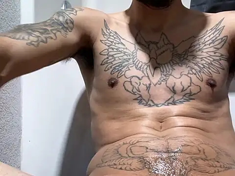 Snapshot of DarkHorse89 chatting on 01.14.25 DarkHorse89 online show from 01.14.25