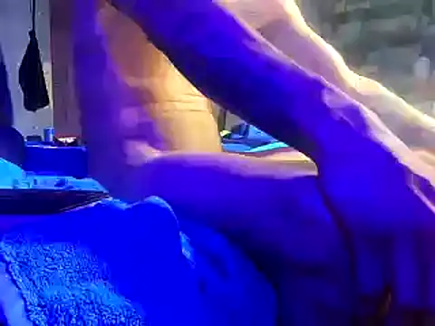 Snapshot of DarkHorse89 chatting on 01.31.25 DarkHorse89 online show from 01.31.25