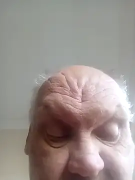 Snapshot of bigboy197311 chatting on 10.28.25 bigboy197311 online show from 10.28.25