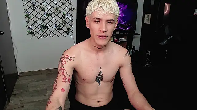 Snapshot of andybxby chatting on 01.29.25 andybxby online show from 01.29.25