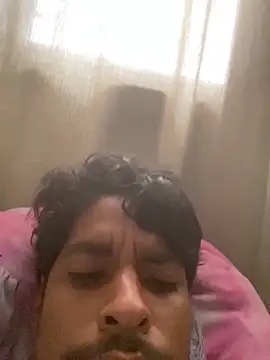 Snapshot of thegoldensexting420 chatting on 09.09.25 thegoldensexting420 online show from 09.09.25