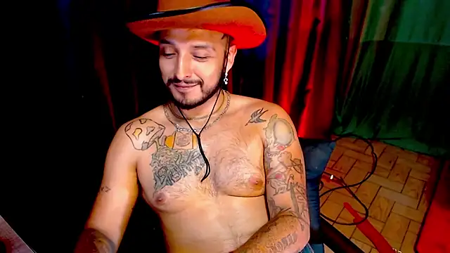 Snapshot of KenllyH chatting on 02.06.25 KenllyH online show from 02.06.25