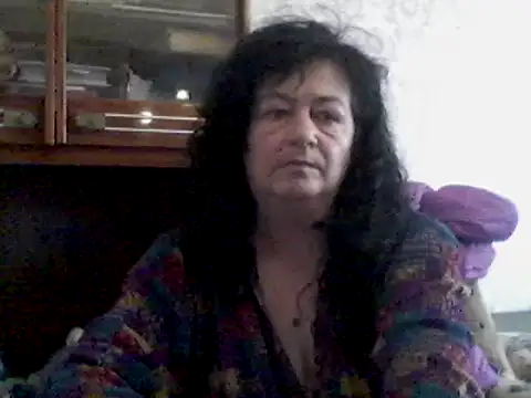 GypsiQueen2 online show from 02.20.25