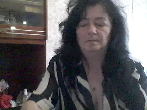 GypsiQueen2 online show from 03.19.25