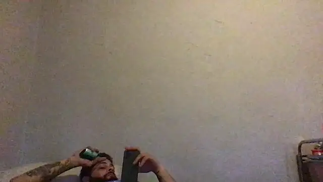 Snapshot of mondo29 chatting on 02.06.25 mondo29 online show from 02.06.25