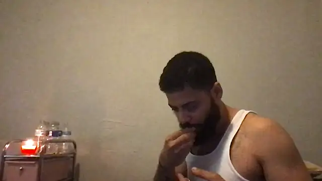 Snapshot of mondo29 chatting on 11.03.25 mondo29 online show from 11.03.25