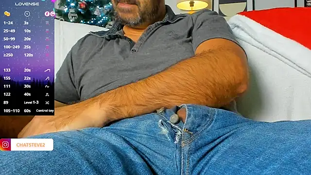 Snapshot of _MrPrecum_ chatting on 12.12.24  MrPrecum  online show from 12.12.24