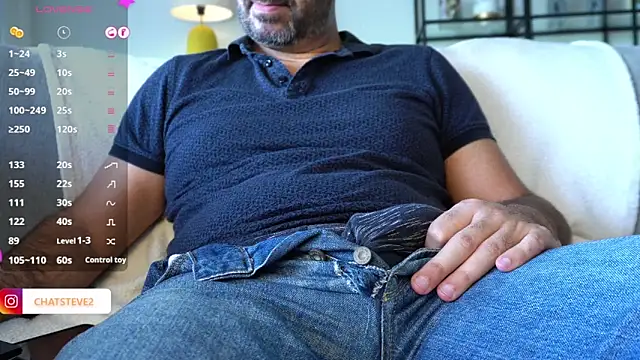 Snapshot of _MrPrecum_ chatting on 01.09.25  MrPrecum  online show from 01.09.25