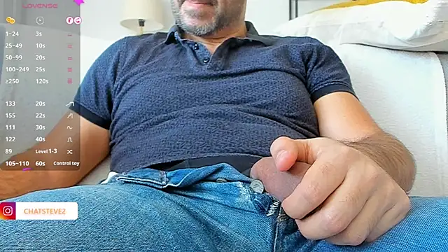 Snapshot of _MrPrecum_ chatting on 01.28.25  MrPrecum  online show from 01.28.25