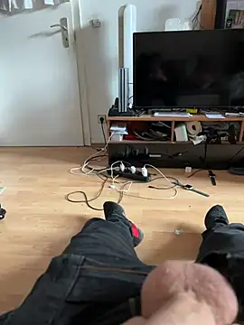 Snapshot of David19932908 chatting on 01.13.25 David19932908 online show from 01.13.25