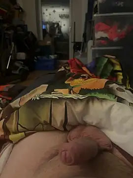 Snapshot of David19932908 chatting on 10.18.25 David19932908 online show from 10.18.25