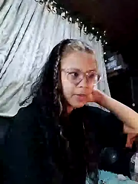 Snapshot of Hathorlove chatting on 12.09.24 Hathorlove online show from 12.09.24