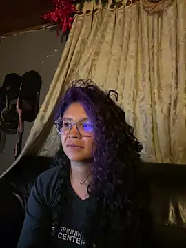 Snapshot of Hathorlove chatting on 02.09.25 Hathorlove online show from 02.09.25