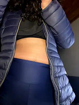 Snapshot of Hathorlove chatting on 09.16.25 Hathorlove online show from 09.16.25