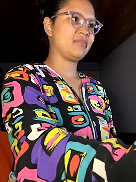 Snapshot of Hathorlove chatting on 10.01.25 Hathorlove online show from 10.01.25