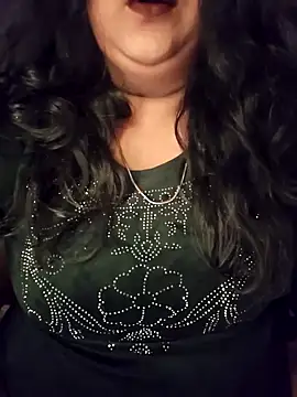 Snapshot of sassy_horny chatting on 12.06.24 sassy horny online show from 12.06.24