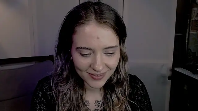 Snapshot of risha_laas chatting on 12.07.24 risha laas online show from 12.07.24