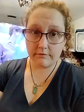 Snapshot of MissMagicMushroom chatting on 02.23.25 MissMagicMushroom online show from 02.23.25