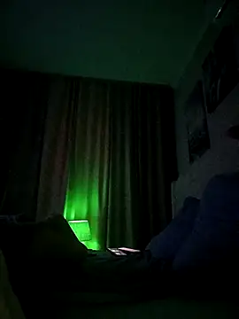 Snapshot of ROXOLANAA_SEXY chatting on 10.20.25 ROXOLANAA SEXY online show from 10.20.25