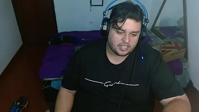 Snapshot of altairstudiosvip_ chatting on 12.10.24 altairstudiosvip  online show from 12.10.24