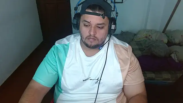 Snapshot of altairstudiosvip_ chatting on 12.21.24 altairstudiosvip  online show from 12.21.24