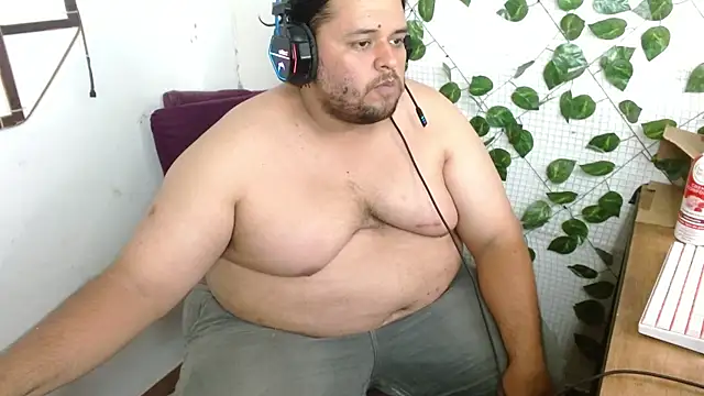 Snapshot of altairstudiosvip_ chatting on 10.02.25 altairstudiosvip  online show from 10.02.25