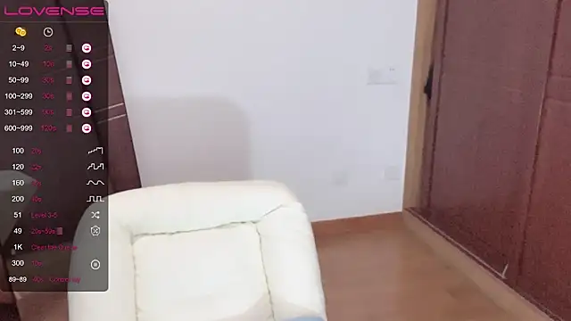 Snapshot of 4uoki chatting on 01.31.25 4uoki online show from 01.31.25