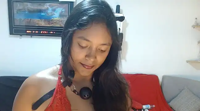 Snapshot of Chiara_petterson chatting on 02.24.25 Chiara petterson online show from 02.24.25