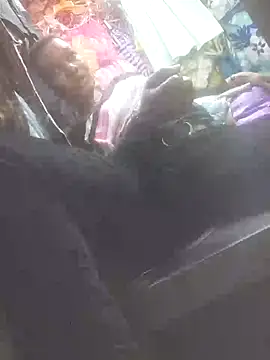 Snapshot of Hailey_BaileyXYZ chatting on 12.16.24 Hailey BaileyXYZ online show from 12.16.24