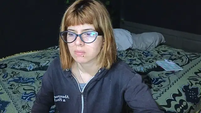 Snapshot of Carlafoxxx chatting on 11.12.25 Carlafoxxx online show from 11.12.25