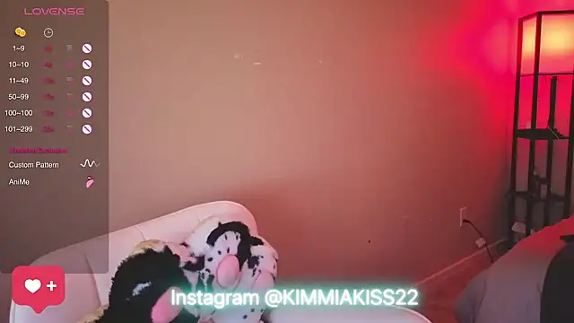 kimmiakiss22 online show from 01.31.25