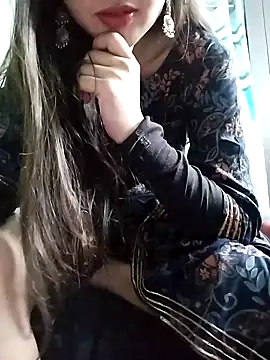 Noor Darliing online show from 01.30.25