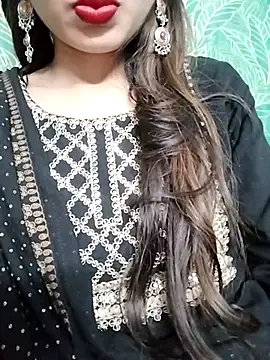 Snapshot of Noor_Darliing chatting on 02.21.25 Noor Darliing online show from 02.21.25