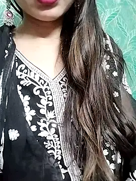 Snapshot of Noor_Darliing chatting on 03.04.25 Noor Darliing online show from 03.04.25