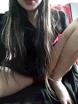 Snapshot of Noor_Darliing chatting on 03.12.25 Noor Darliing online show from 03.12.25