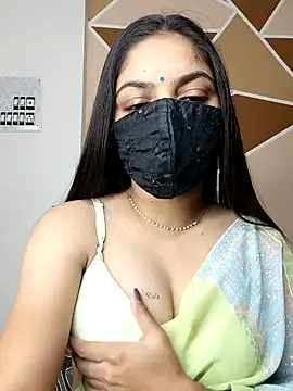 Snapshot of _desigori chatting on 01.30.25 desigori online show from 01.30.25