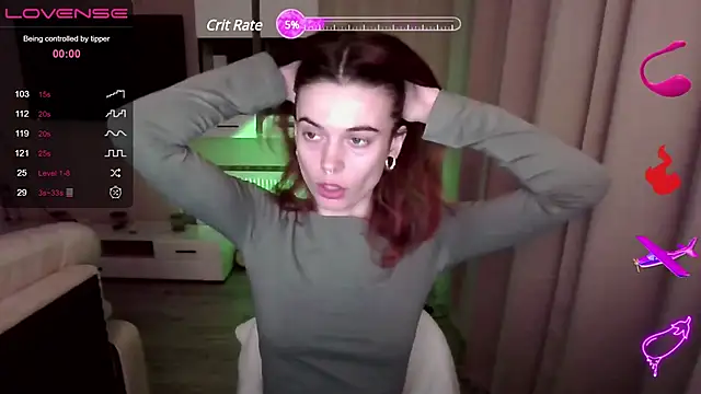 Snapshot of RinaDevil chatting on 01.10.25 RinaDevil online show from 01.10.25