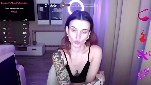 Snapshot of RinaDevil chatting on 02.05.25 RinaDevil online show from 02.05.25