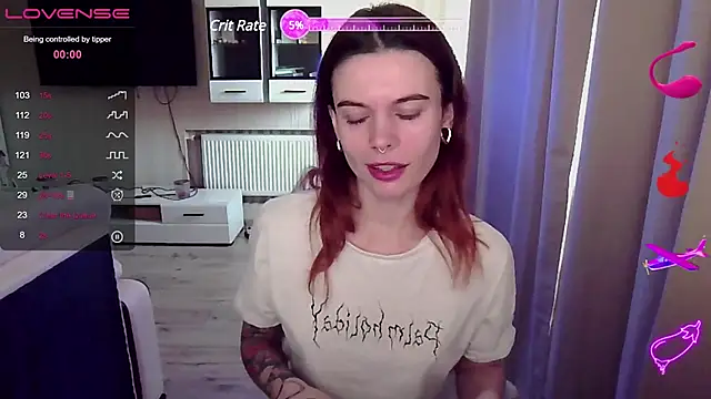 Snapshot of RinaDevil chatting on 02.25.25 RinaDevil online show from 02.25.25