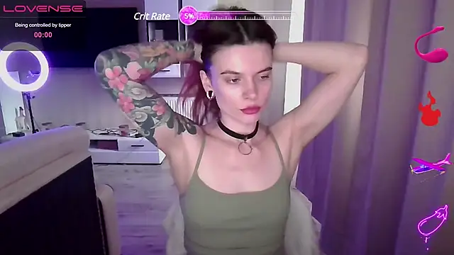 Snapshot of RinaDevil chatting on 03.12.25 RinaDevil online show from 03.12.25