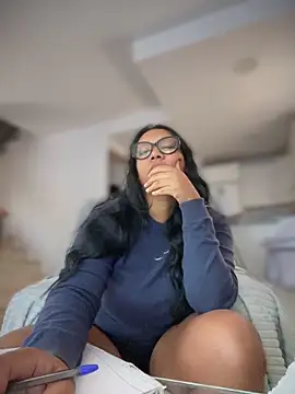 Snapshot of sha_squirt chatting on 10.07.25 sha squirt online show from 10.07.25