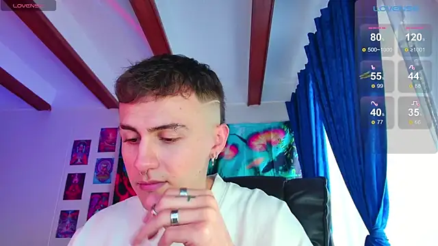 Snapshot of dimitri-bilak chatting on 01.28.25 dimitri-bilak online show from 01.28.25