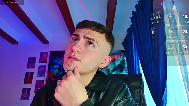 Snapshot of dimitri-bilak chatting on 02.10.25 dimitri-bilak online show from 02.10.25